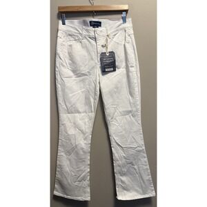 Democracy Jeans Itty Bitty Bootcut Women's Jeans Size 8P NWT Read Description